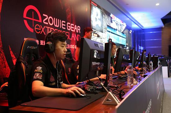 术流派著称 术流派著称