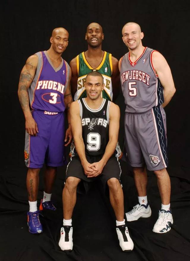 提醒我们 提醒我们