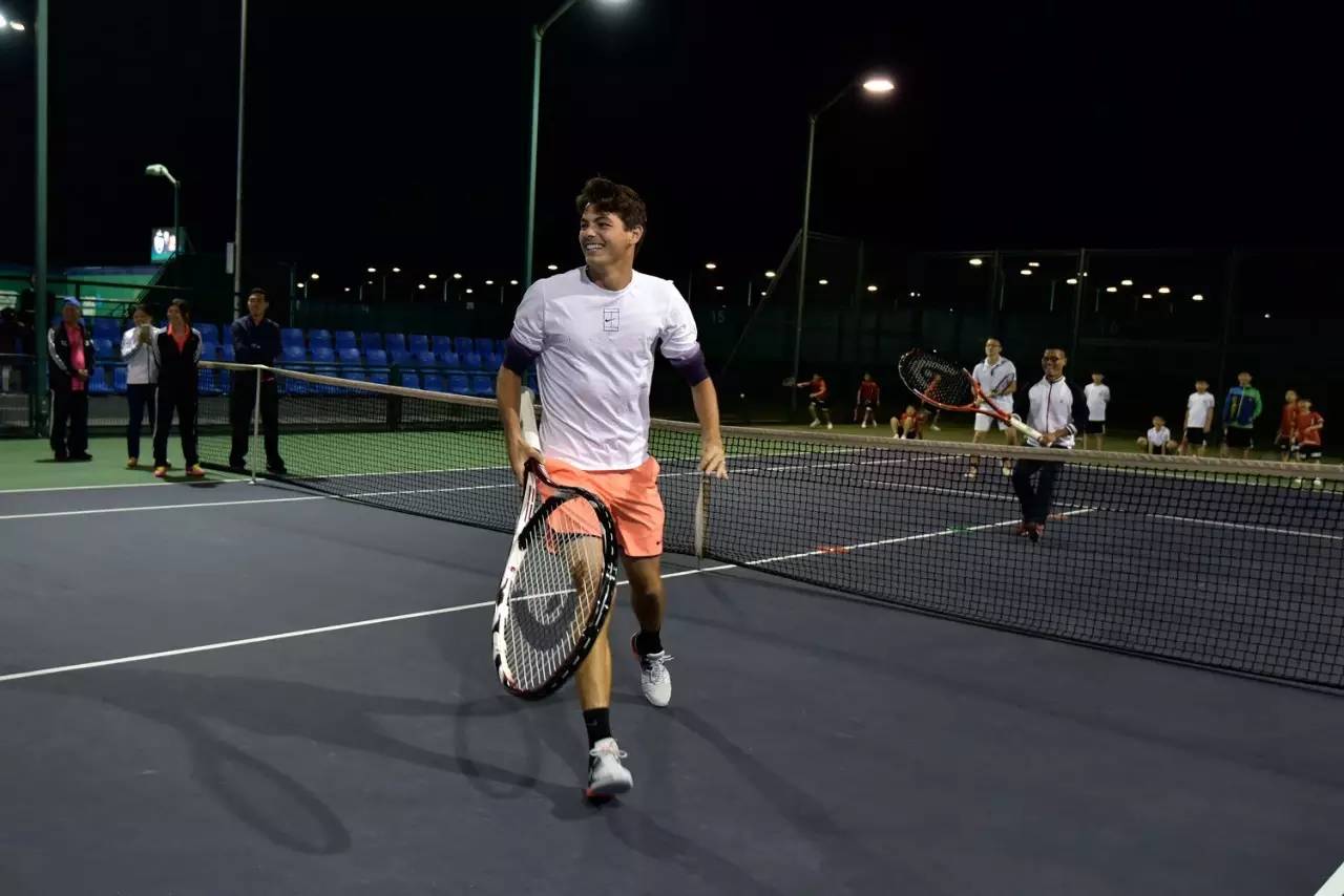 继续挑战自 继续挑战自